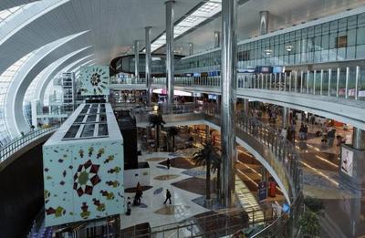 從票務代理到自建候機樓 一位企業(yè)家的商業(yè)王國打造之路